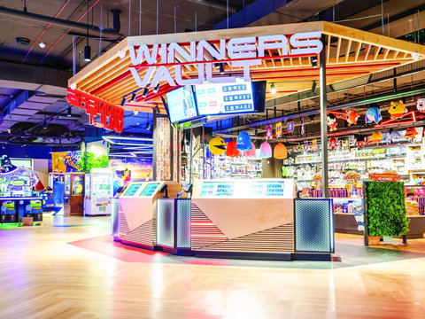 Timezone Surfers Paradise - Attractions Perth 0