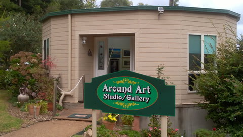 Around Art Studio/Gallery - Attractions Perth 0