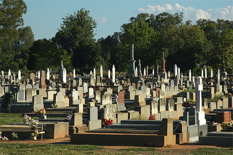 Benalla Cemetery Historical Walk - Attractions Perth 1