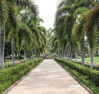 Dan Gleeson Memorial Gardens - Attractions Perth