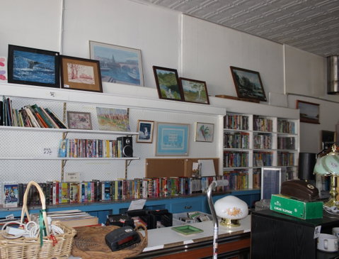 Holbrook Anglican Op-shop - Attractions Perth 1