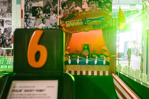 Holey Moley Carousel - Attractions Perth 2