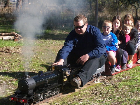 Mudgee Miniature Railway - Attractions Perth 0