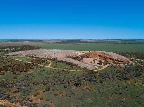 Pildappa Rock - Attractions Perth 0