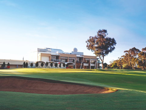 Rich River Golf Club - Attractions Perth 0