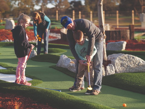Rich River Golf Club - Attractions Perth 2
