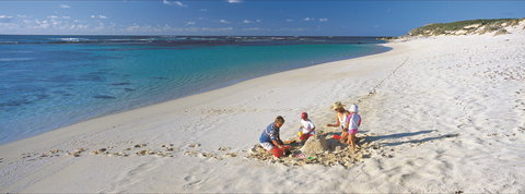 Ricey Beach - Attractions Perth 0