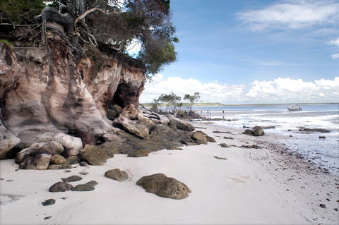 Tinnanbar - Attractions Perth 0