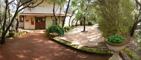 Yallingup Galleries - Attractions Perth 0