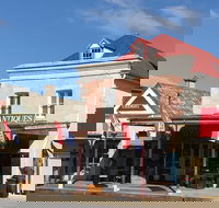 Braidwood Antiques - Attractions Perth