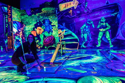 Glowing Rooms 3D Mini Golf - Attractions Perth 1