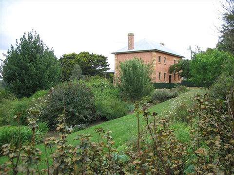 Harpers Mansion - Attractions Perth 1