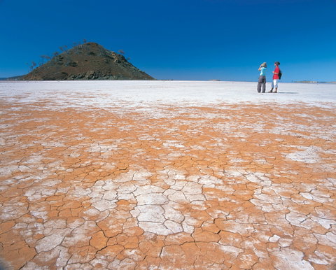 Inside Australia - Antony Gormley Sculptures - Attractions Perth 2