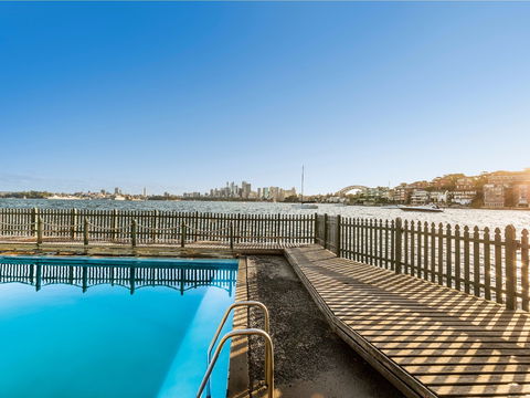 Maccallum Pool - Attractions Perth 0