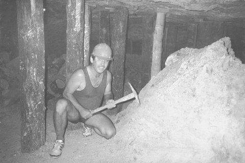 Opal Diamond Factory - Attractions Perth 2