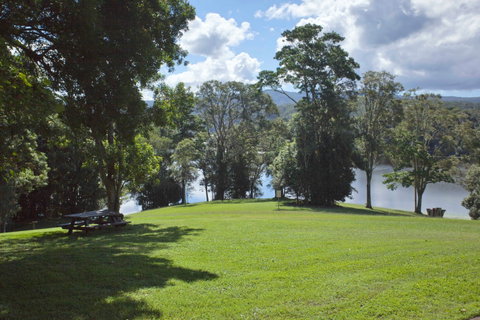 Rocky Creek Dam - Attractions Perth 1