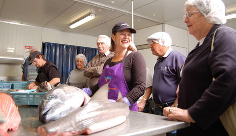 The Fresh Fish Place - Attractions Perth 1