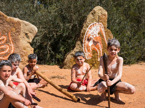 Wiradjuri Amphitheatre - Attractions Perth 1