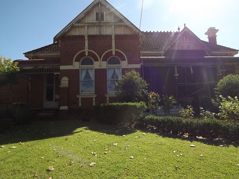 Antiques Of The Riverina - Antique Trail - Attractions Perth 1