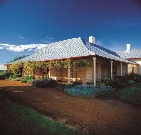 Cooma Cottage - Attractions Perth 0