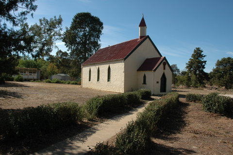 Gundaroo - Attractions Perth 1