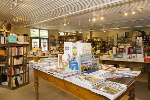 Matilda Bookshop - Attractions Perth 2
