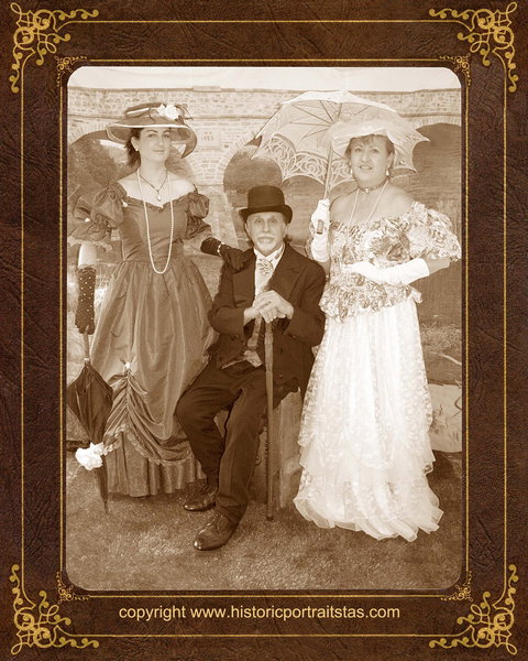 Olde Time Portraits - Attractions Perth 1