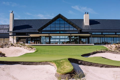 Peninsula Kingswood Country Golf Club - Attractions Perth 0