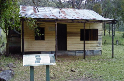 Scutts Hut - Attractions Perth 0