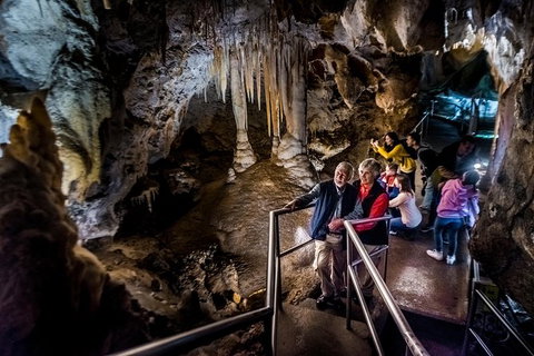 Jenolan Caves: Imperial Cave Tour - Attractions Perth 3