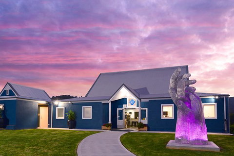 Ivanhoe Wines: Trip Advisor Seated Wine Tasting Masterclass - Attractions Perth 3