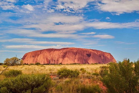 Explore Uluru: 7 Hours Guide Tour At Sunrise With Light Breakfast - Attractions Perth 1