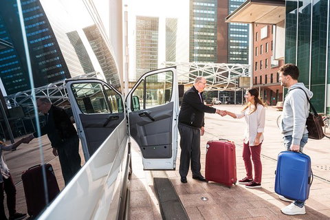 Cairns Airport (CNS) Arrival Transfer (CNS Airport To Cairns Hotels Or Address) - Attractions Perth 9