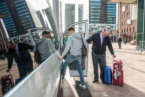 Cairns Airport (CNS) Arrival Transfer (CNS Airport To Cairns Hotels Or Address) - Attractions Perth 5