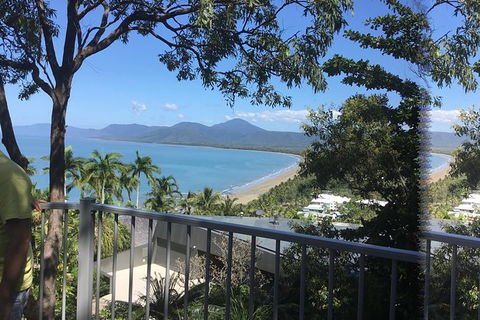 IMAX Private Transfer 7 Guests Cairns Airport To Hotels In Port Douglas - Attractions Perth 4