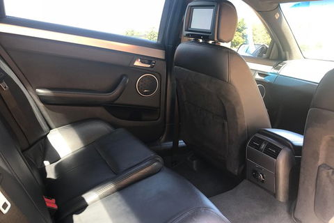 Caprice Limousine Luxury Transfer Cairns Airport To City - Attractions Perth 2