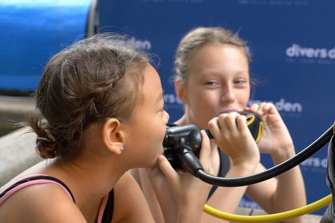 Scuba Kids- Padi Bubblemaker Course - Attractions Perth 0