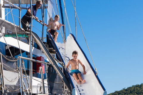 Day Sail The Whitsunday Islands On Atlantic Clipper From Airlie Beach - Attractions Perth 7