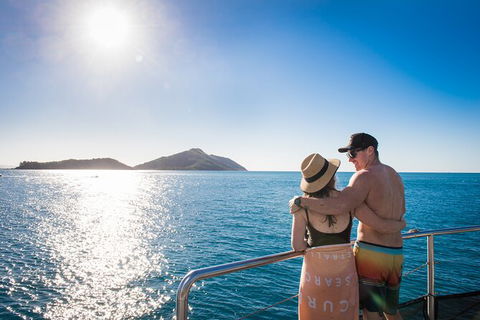 Day Sail The Whitsunday Islands On Atlantic Clipper From Airlie Beach - Attractions Perth 5