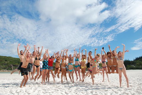 Day Sail The Whitsunday Islands On Atlantic Clipper From Airlie Beach - Attractions Perth 1