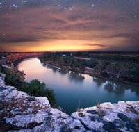 Small-Group River Murray Dark Sky and Sunset Tour with Dinner - Attractions Perth