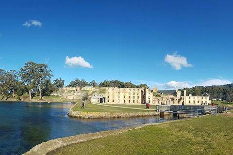 7-Day Super Value Tour Of Tasmania: Explore Tasmania\'s West And East Coasts - Attractions Perth 1