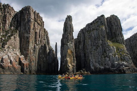Tasman Peninsula Full Day Kayaking Tour - Attractions Perth 7