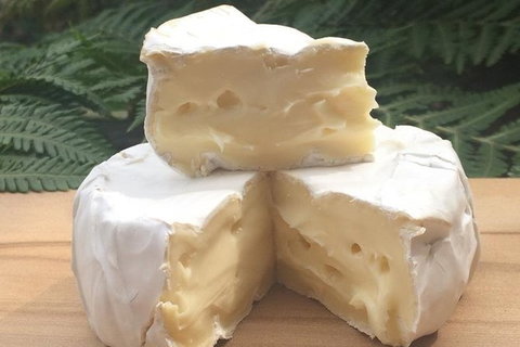All Inclusive Wine Tour Up The Derwent Valley Hobart: Local Wines & Cheeses - Attractions Perth 2