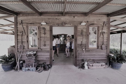 The Favourite 4 Experience - Attractions Perth 0
