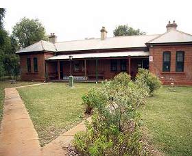 Musuem Under The Bridge - Attractions Perth 0