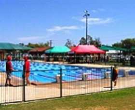 Charleville Swimming Pool - Attractions Perth 0
