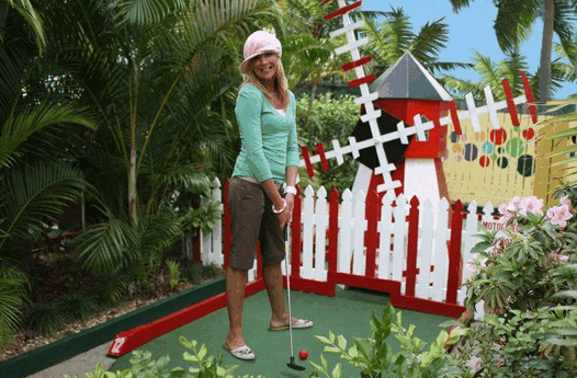 Putt Putt Golf Mermaid Beach - thumb 2