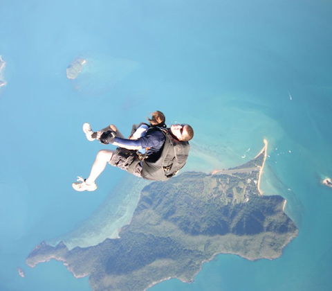 Jump The Beach Cairns - Attractions Perth 3