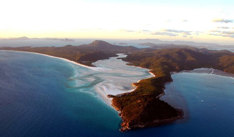 Tigermoth Adventures Whitsunday - Attractions Perth 4